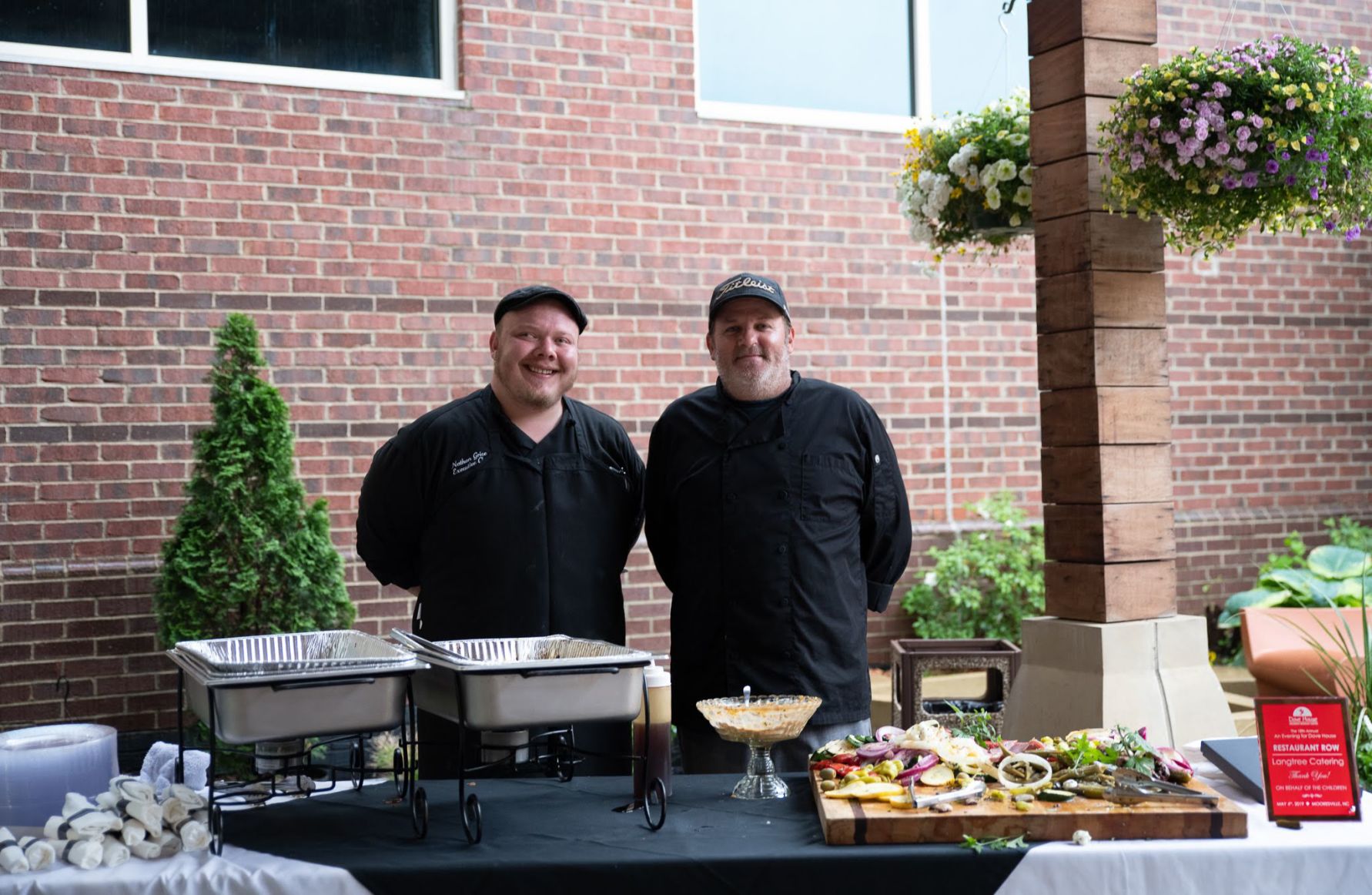 Evening for Dove House 2019 (8).jpg